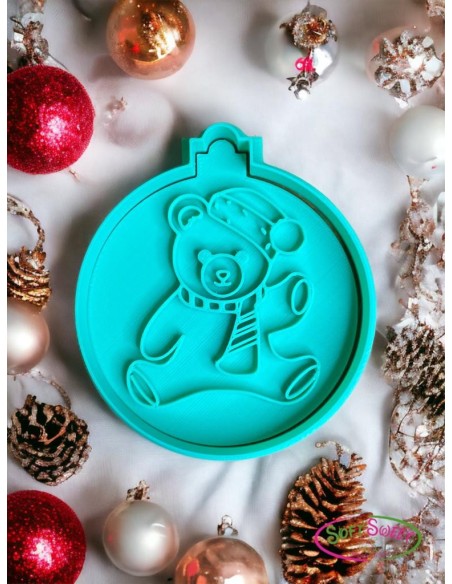 TAGLIAPASTA BISCOTTI PALLA NATALE ORSETTO 8 CM